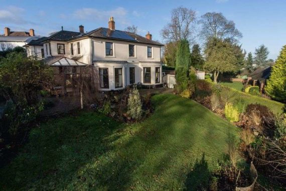 4&nbsp;Bedroom&nbsp;Semi-Detac...